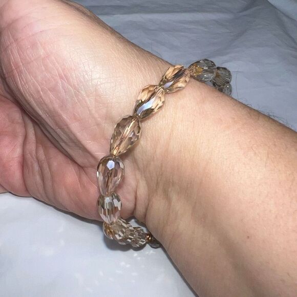 Faceted Champagne Beaded Bangle Bracelet - Picture 5 of 6